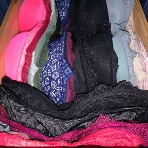 36DDD Victoria’s Secret Bras